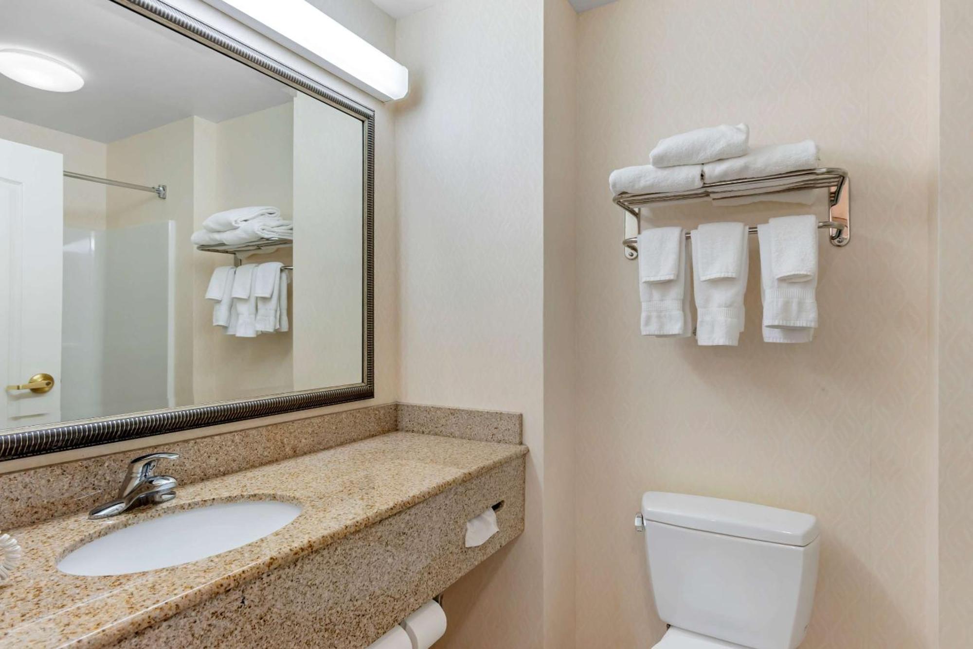 Hotel Comfort & Dover